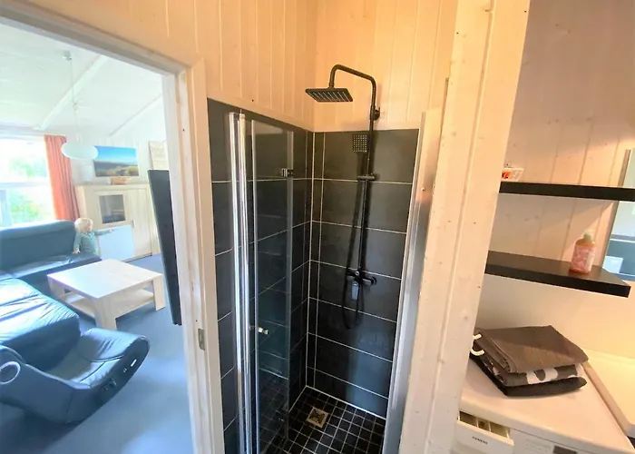 Vakantiehuis Strandpark 2 *